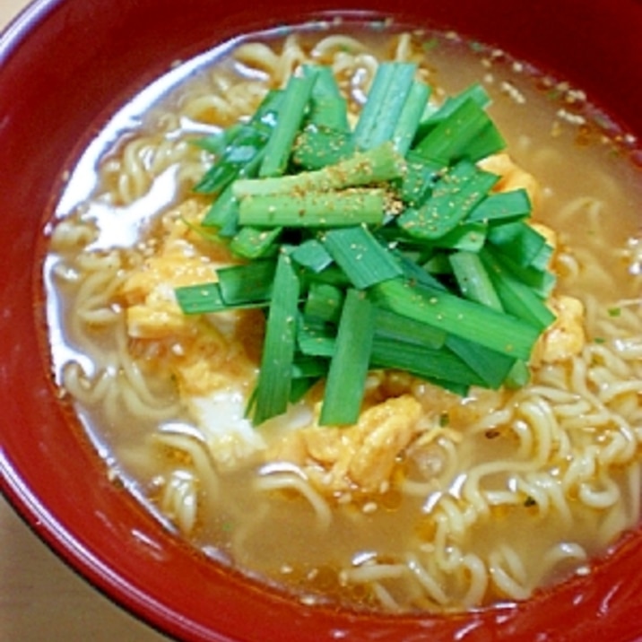 即席ラーメンの具 しゃきしゃきニラとふんわり玉子 レシピ 作り方 By はちわれ413 楽天レシピ 即席ラーメンの具 しゃきしゃきニラとふんわり玉子 レシピ 作り方 By はちわれ413 楽天レシピ